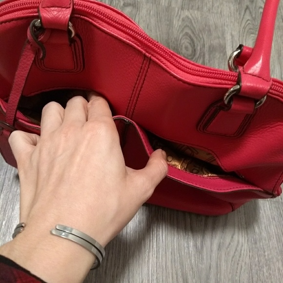 100% Genuine Leather Purse - Picture 5 of 8